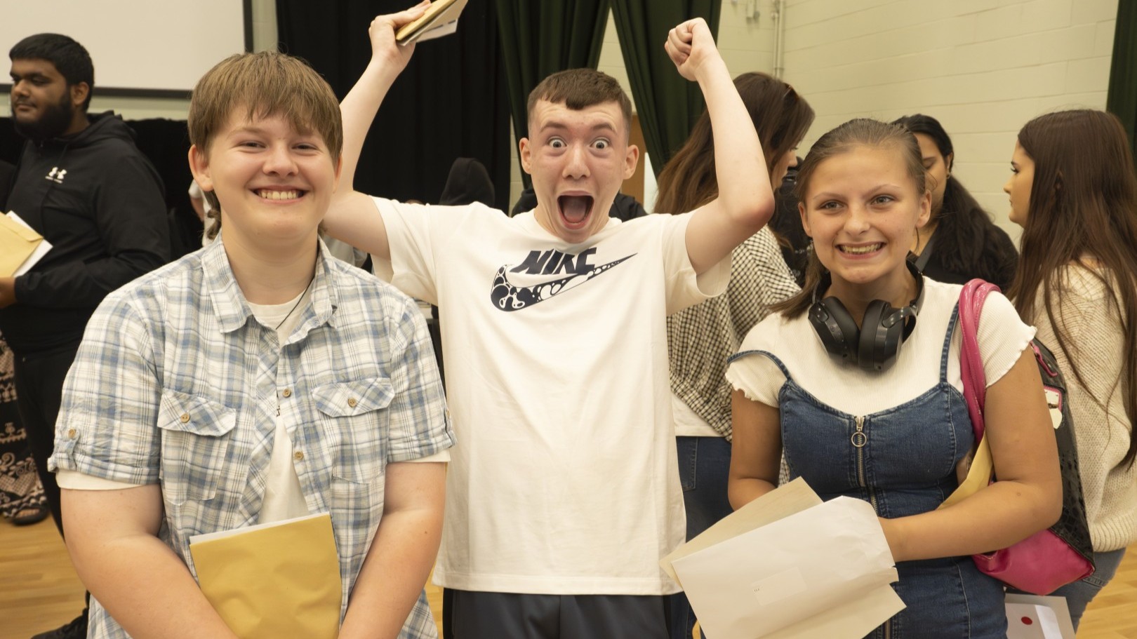 WPT Celebrates Strong GCSE Results